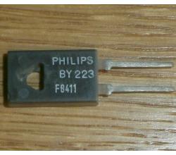 BY 223 ( schnelle Gleichrichterdiode 1500 V , 10 A , Philips )